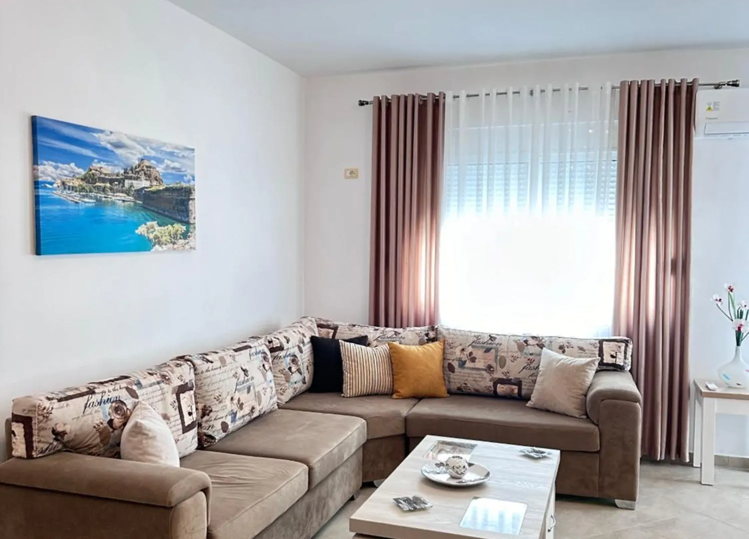 Crystal Sea View Apartment Sarande