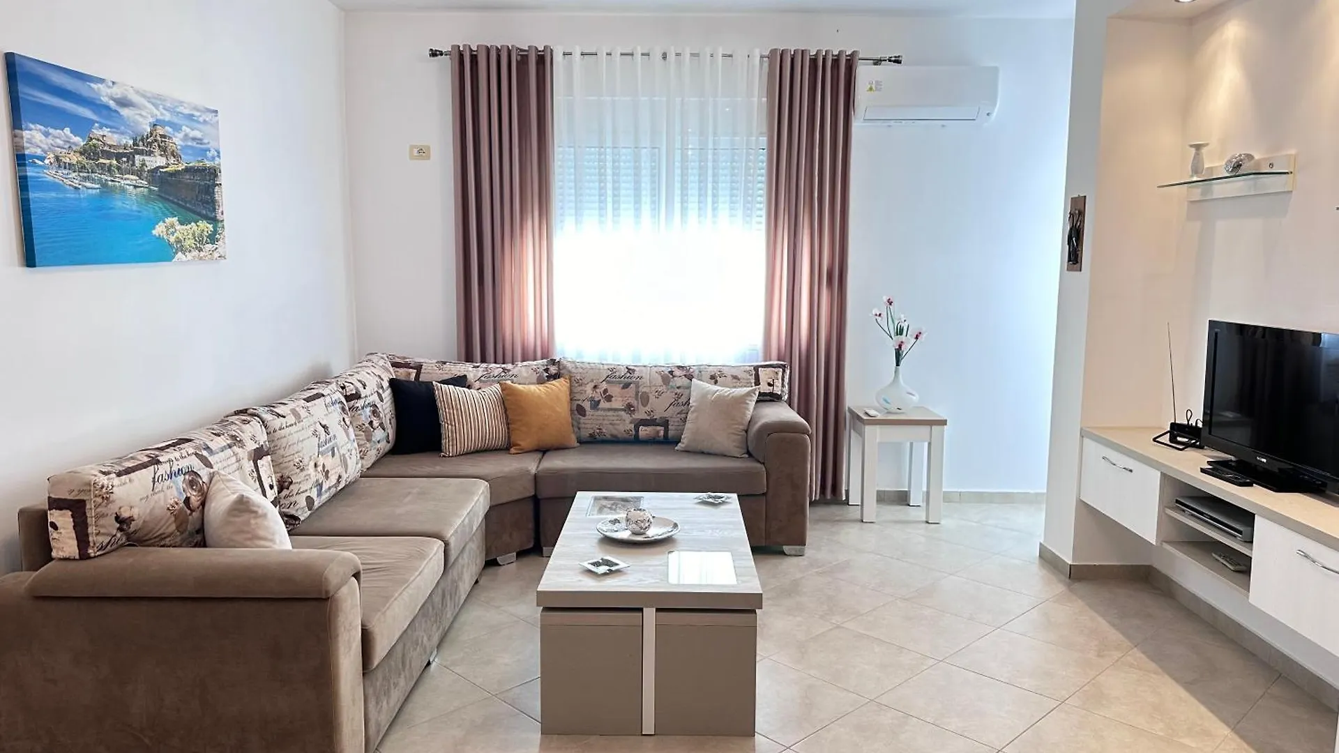 Crystal Sea View Apartment Sarande